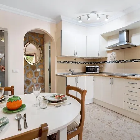 Beautiful Apto Amarilla Golf By Paramount Holidays Apartment San Miguel de Abona
