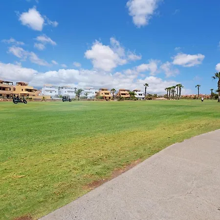 アパート Beautiful Apto Amarilla Golf By Paramount Holidays サンミゲル・デ・アボナ